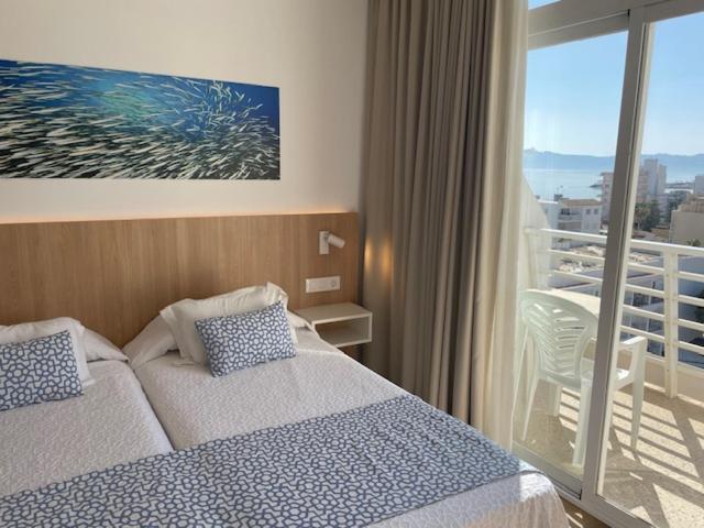 Doppelzimmer mit seitlichem Meerblick